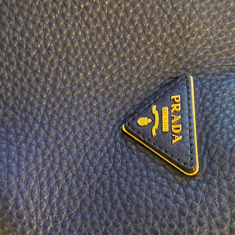 Prada Leather women’s shoulder bag in rich blue pebble leather.  Fine condition.